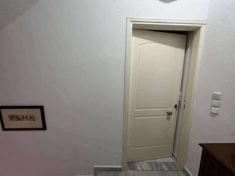 Local Apt Near City Lights 2 Heraklion (Crete) Exterior photo